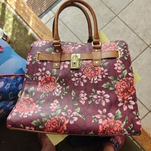 Womans large purse